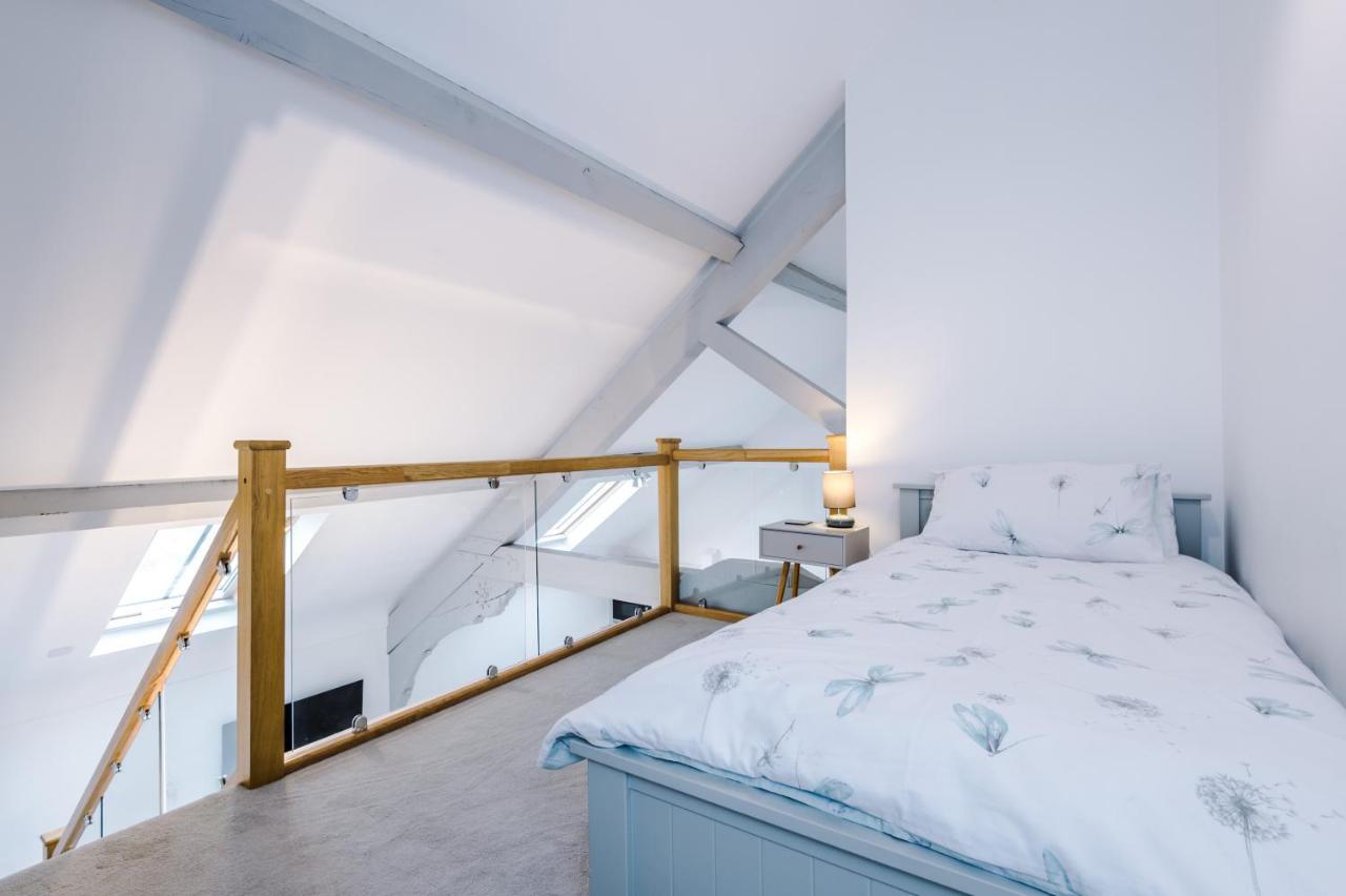 The Old Chapel Apartment Chester Bagian luar foto